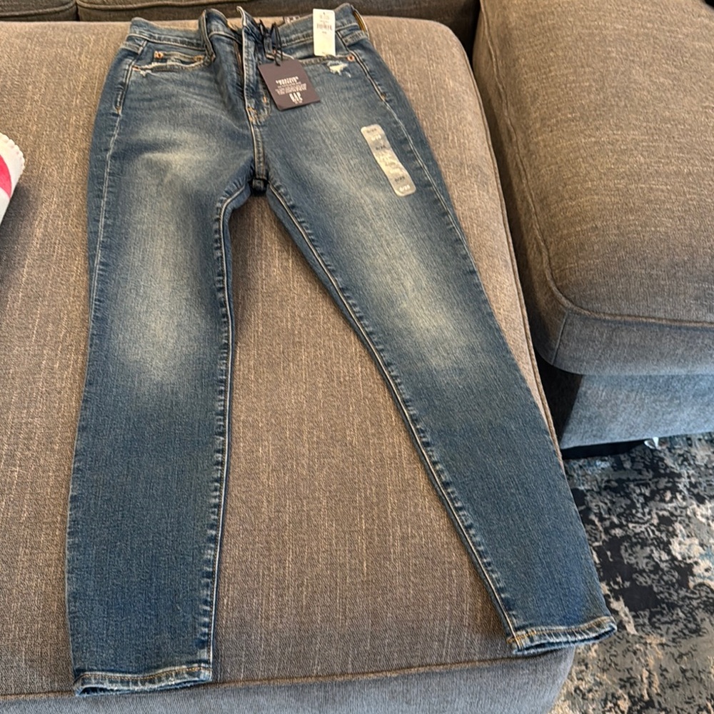 Women's Blue Denim Jeans by Gap size 0/25. Never worn.